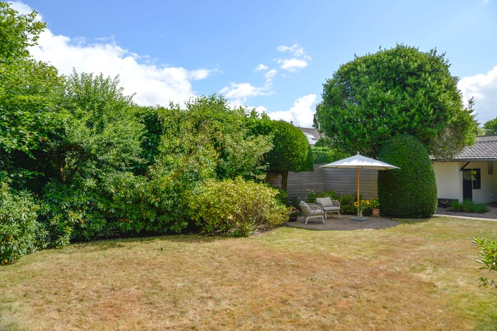 Photo 31 of Eemnesserweg 82