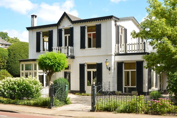 Photo 39 of Eemnesserweg 82