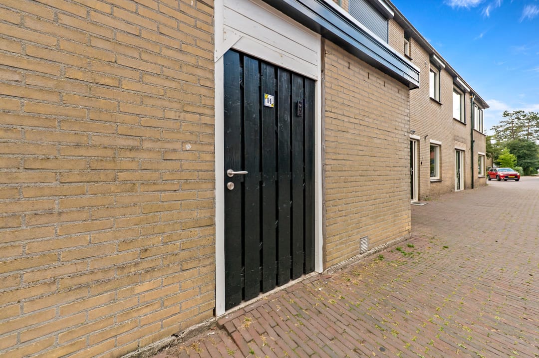 Foto 11 van Julianalaan 14