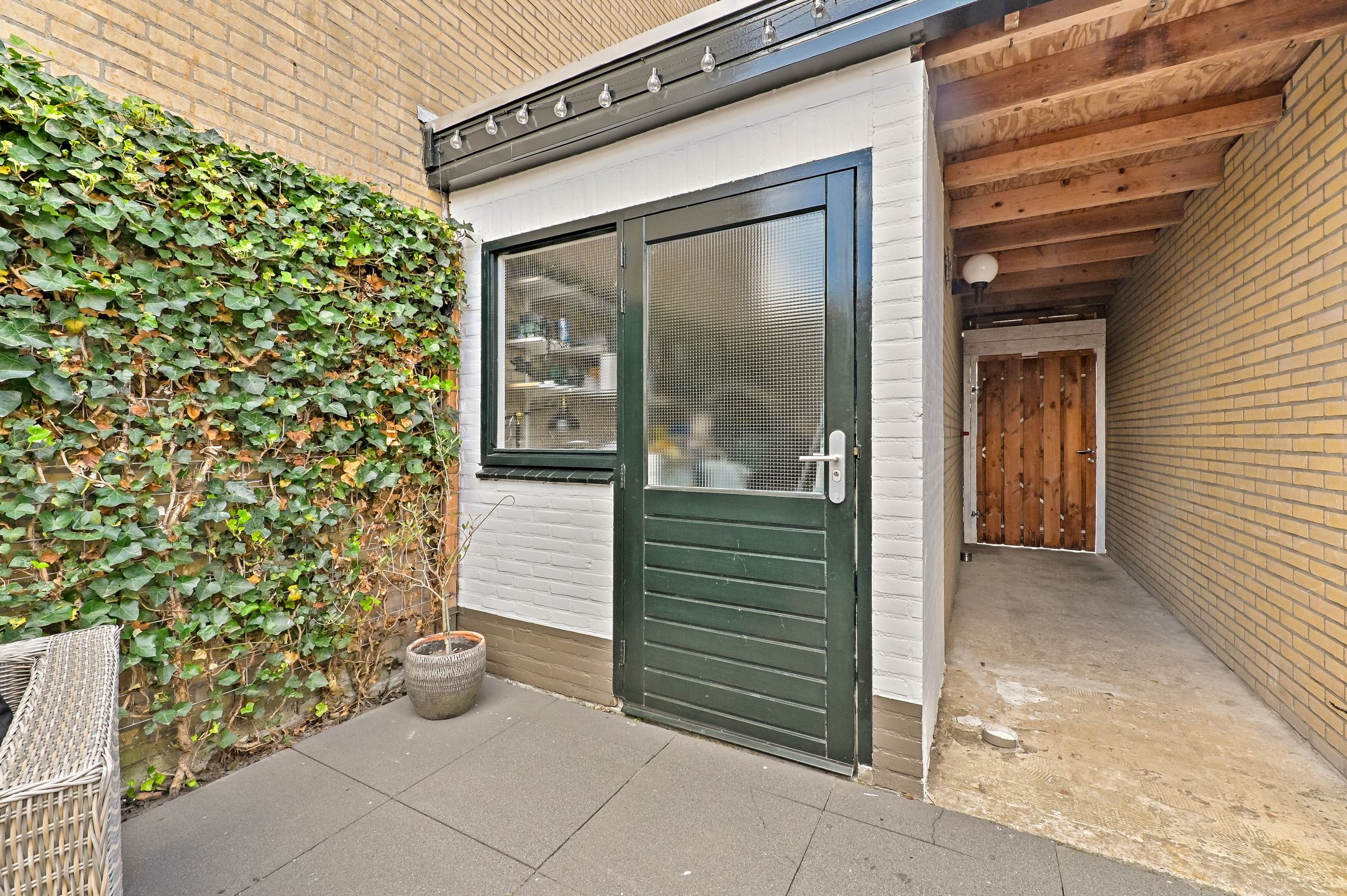 Foto 12 van Julianalaan 14