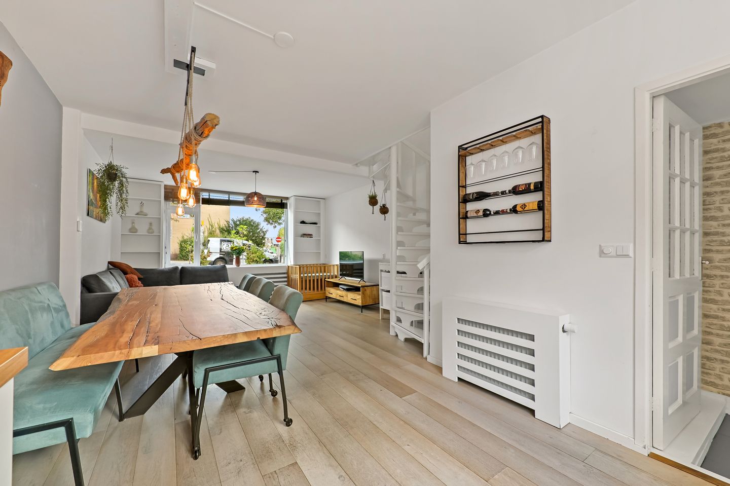 Foto 19 van Julianalaan 14