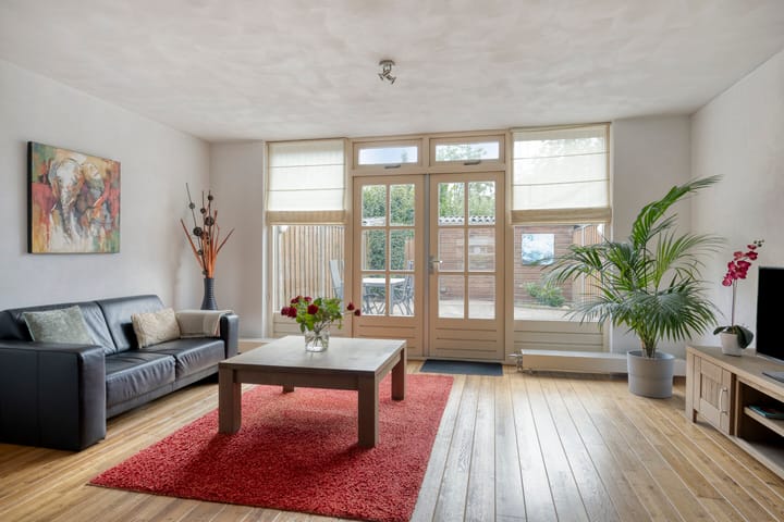 Foto 2 van Meedhuizenstraat 4