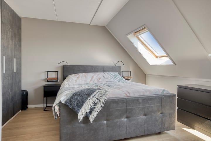 Foto 13 van Middenstraat 7