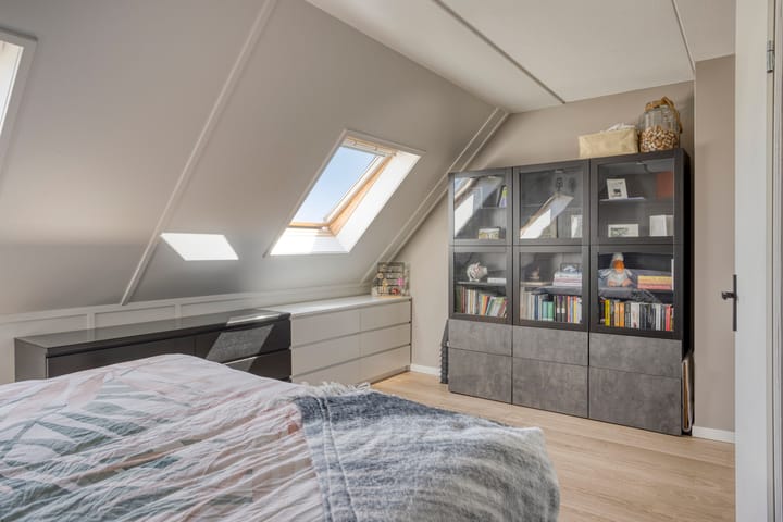 Foto 14 van Middenstraat 7