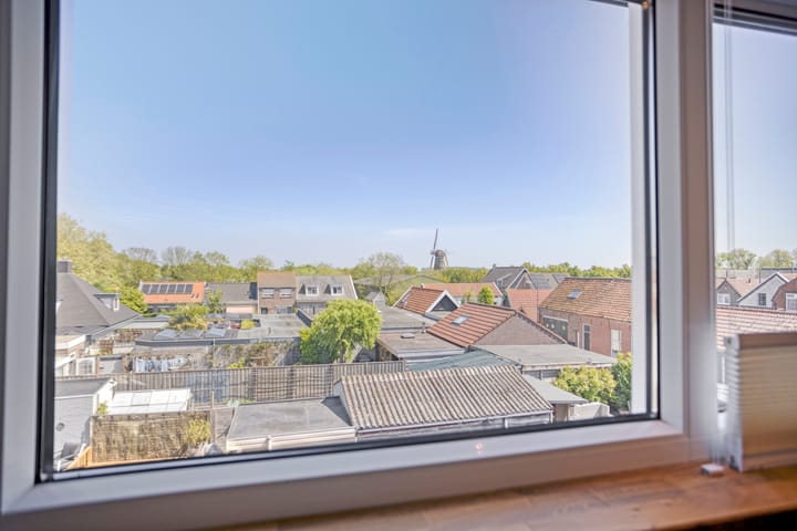 Foto 19 van Middenstraat 7