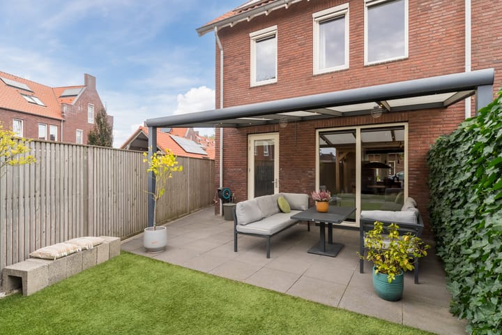 Foto 41 van Emmastraat 16