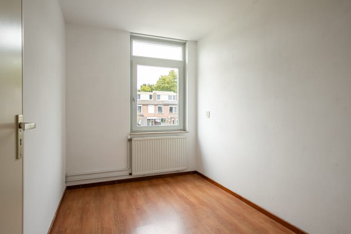 Foto 11 van Palestinastraat 384