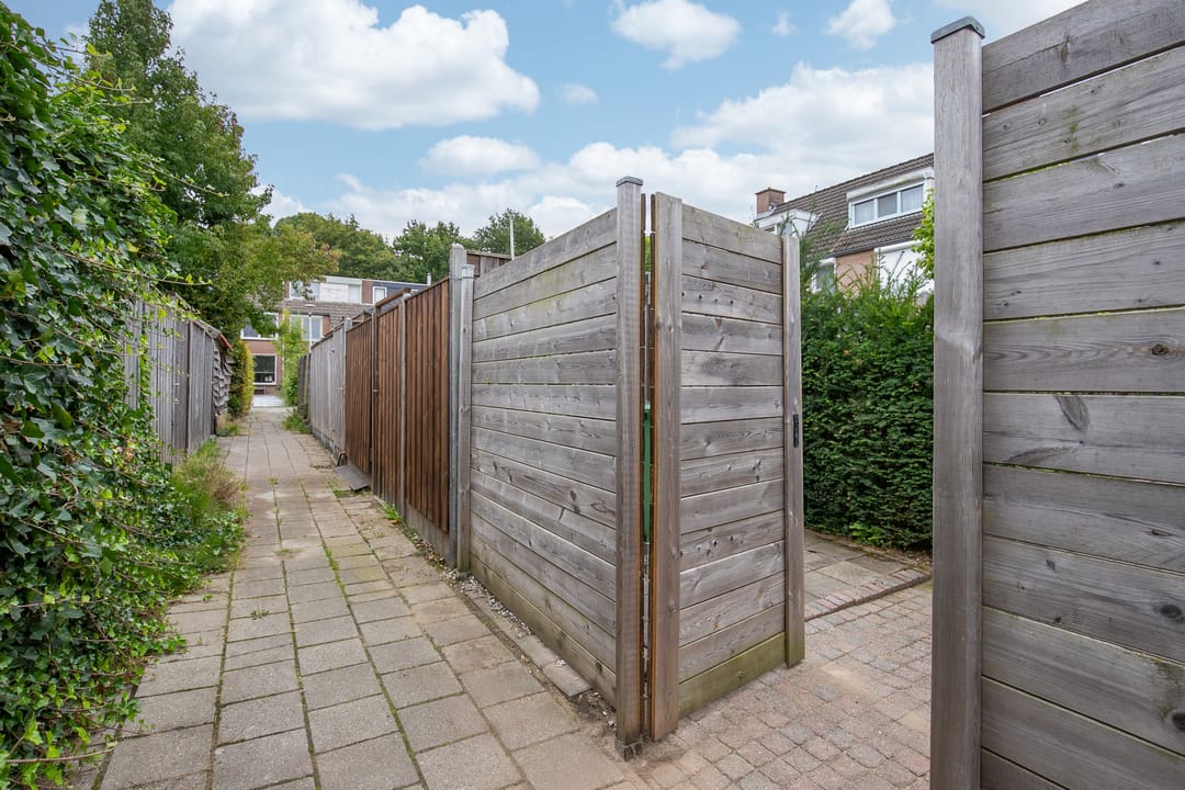 Photo 23 of Palestinastraat 384