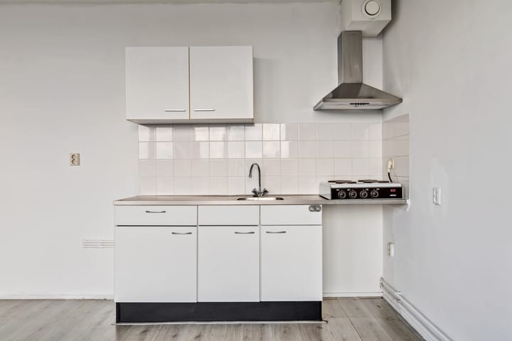 Photo 3 of Teteringsedijk 54-B