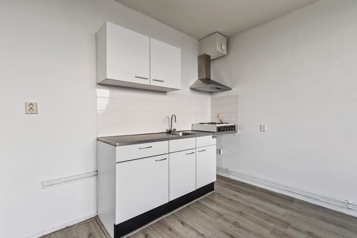 Photo 30 of Teteringsedijk 54-B