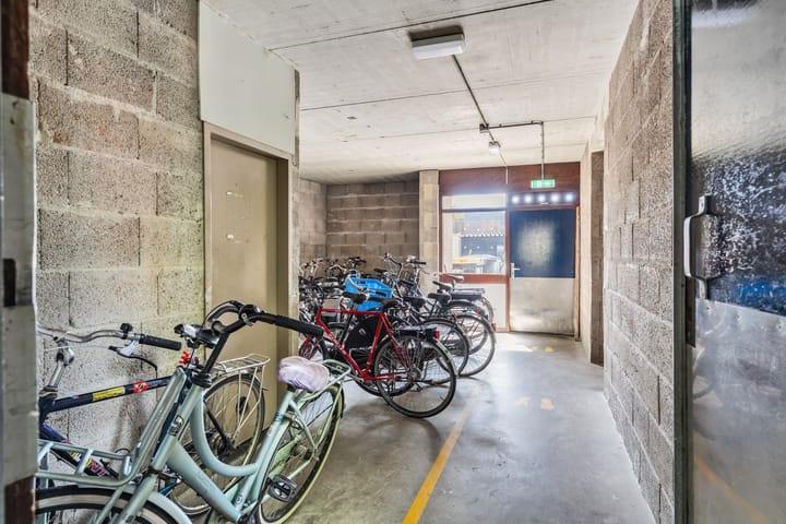 Photo 36 of Teteringsedijk 54-B