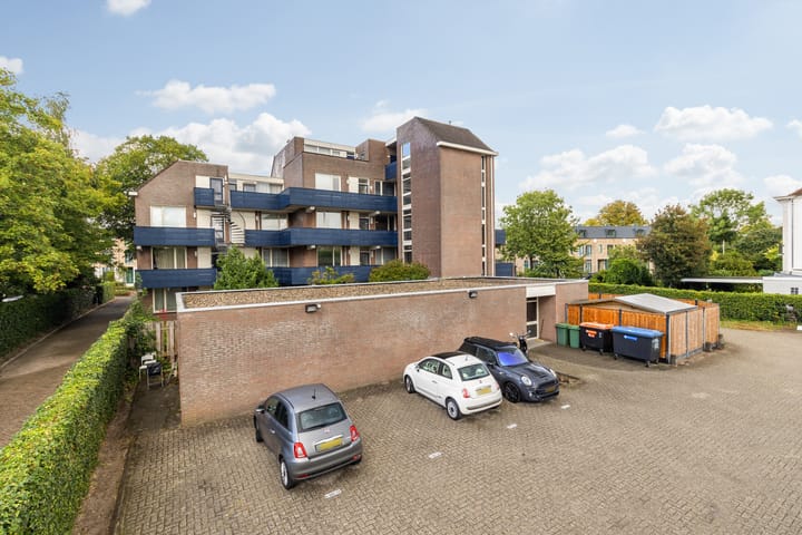 Photo 44 of Teteringsedijk 54-B