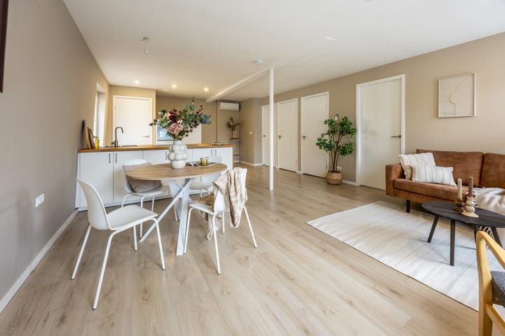 Photo 5 of Middenstraat 2-D