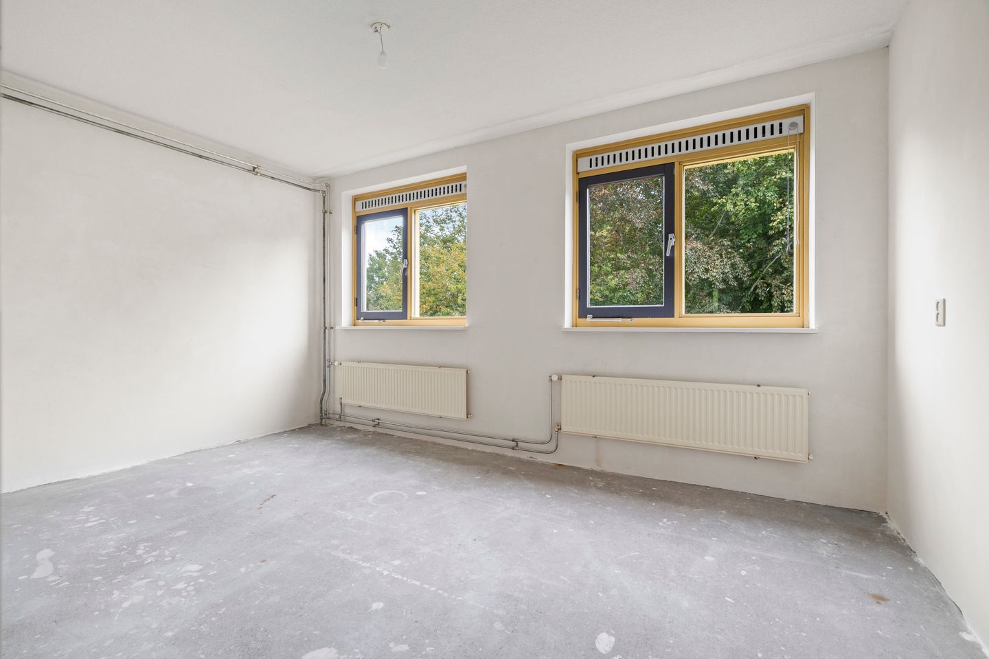 Photo 14 of Floraweg 16