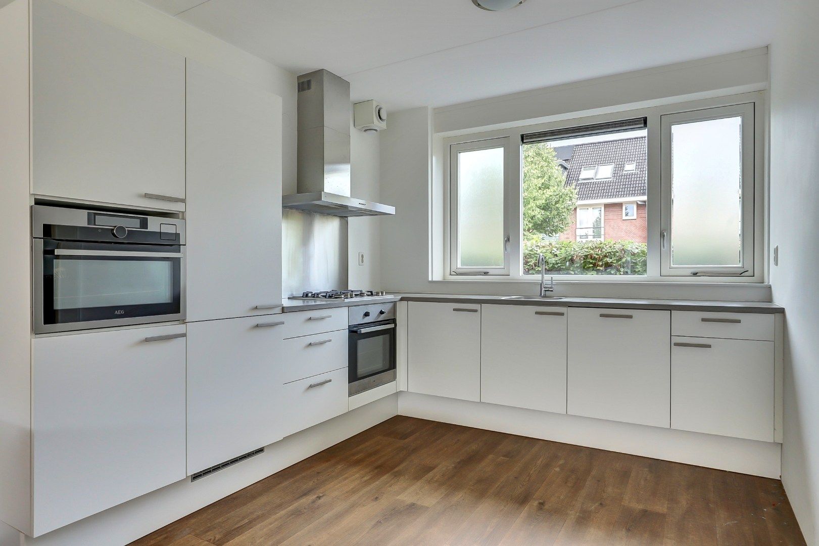 Foto 15 van Albert van Damstraat 5