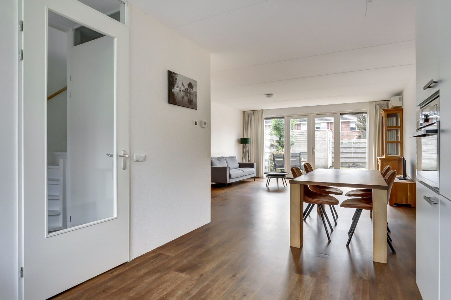 Foto 19 van Albert van Damstraat 5