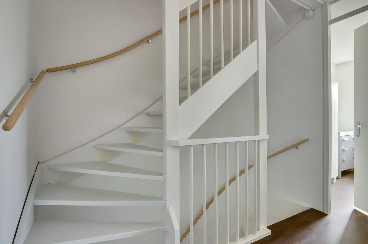 Foto 20 van Albert van Damstraat 5