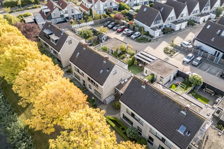 Photo 2 of Componistenpad 11