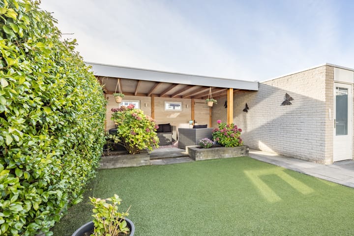 Photo 37 of Componistenpad 11