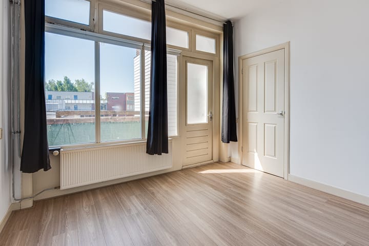 Foto 15 van Langestraat 55-B