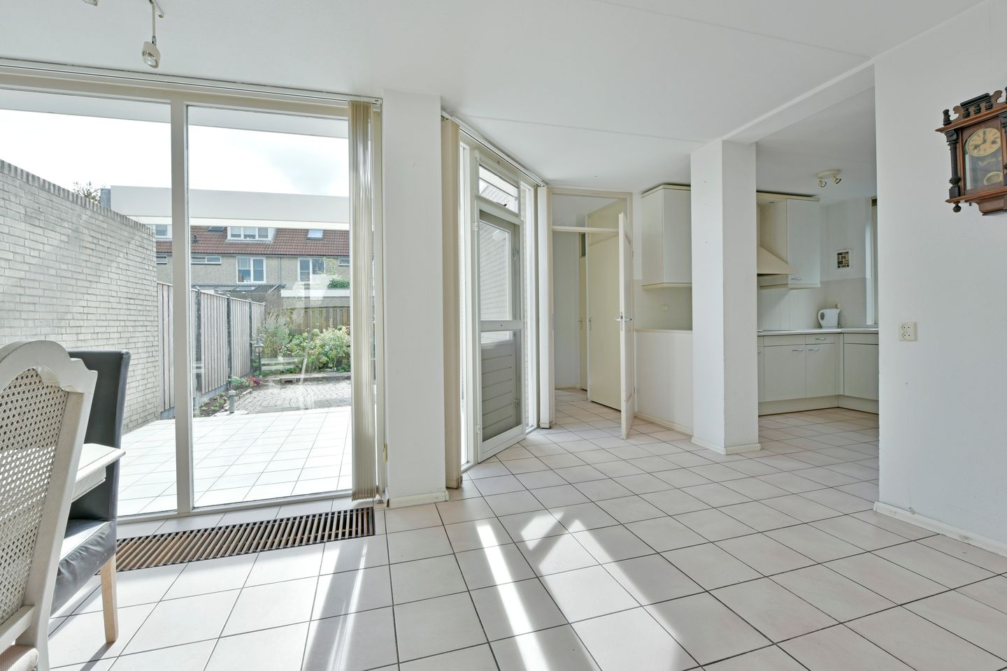 Photo 14 of Karhaak 7