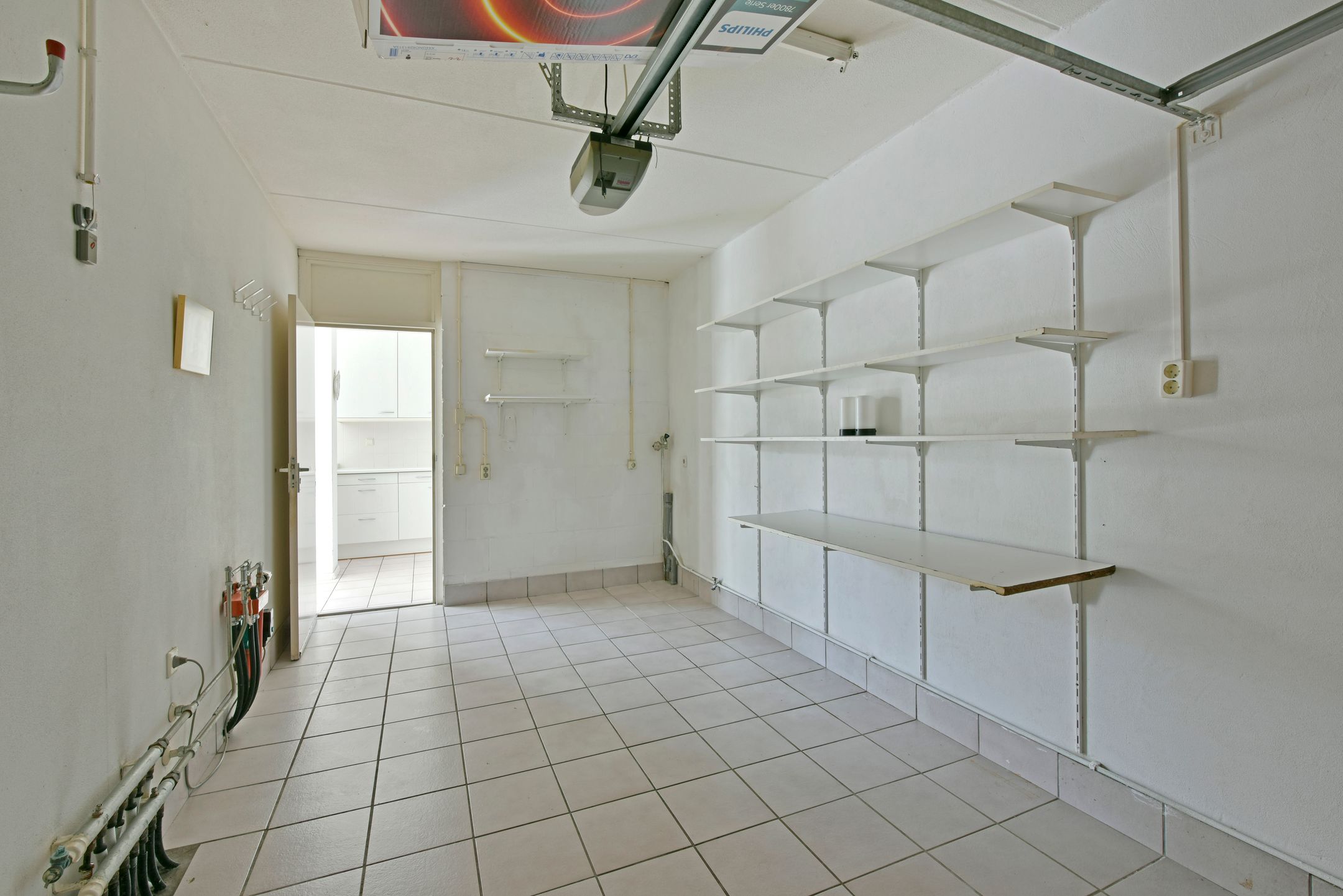 Photo 18 of Karhaak 7