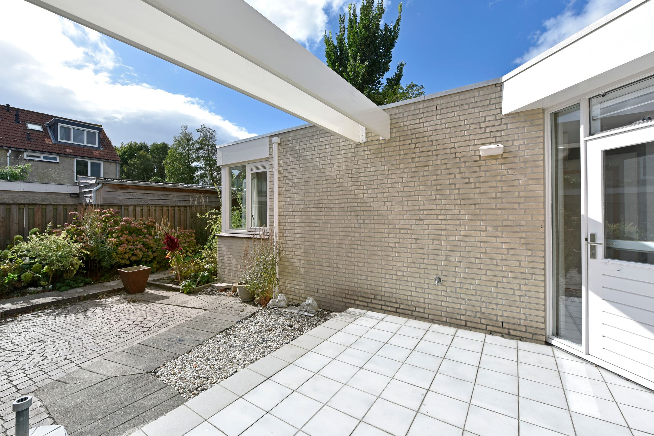 Photo 27 of Karhaak 7