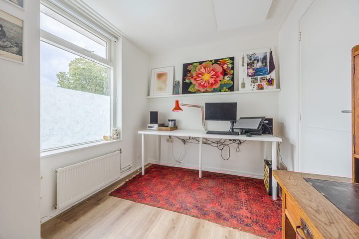 Photo 29 of Elsstraat 5