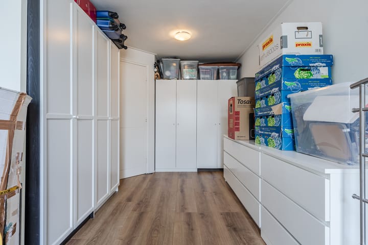 Photo 35 of Elsstraat 5