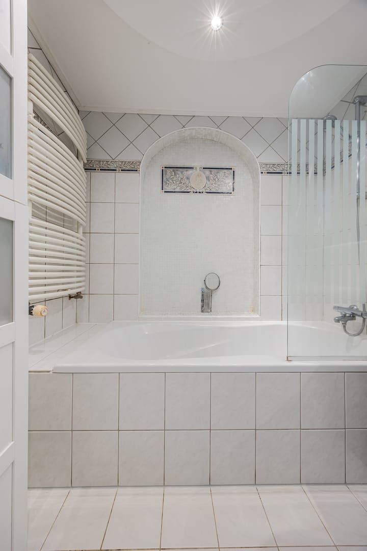 Photo 37 of Elsstraat 5