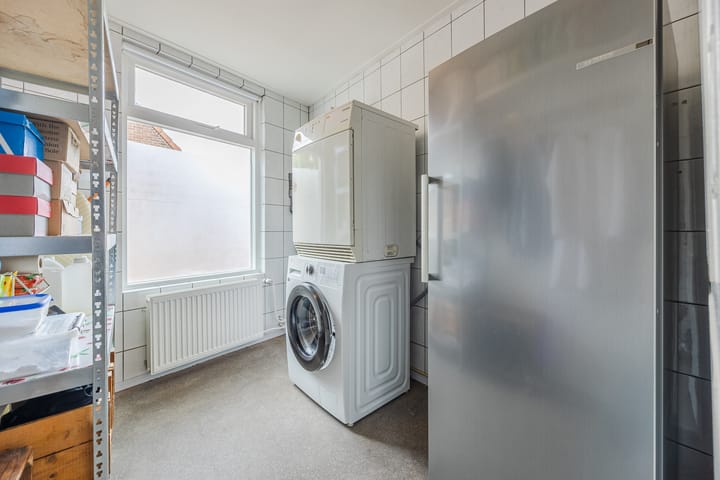 Photo 40 of Elsstraat 5