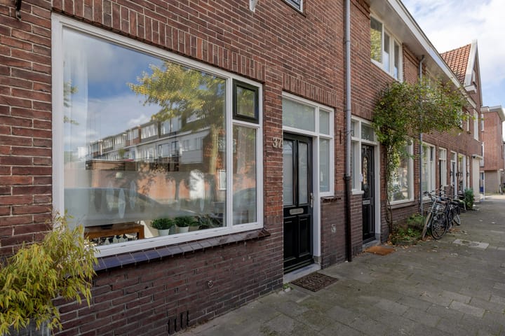 Foto 1 van Jodocus van Lodensteinstraat 37