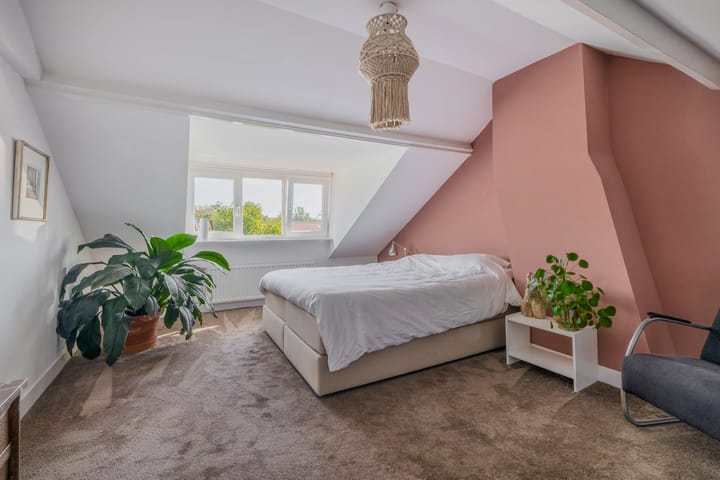 Foto 18 van Hogeweg 122