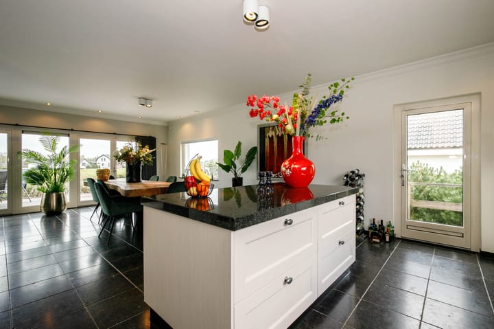 Foto 13 van Uiterwaard 105