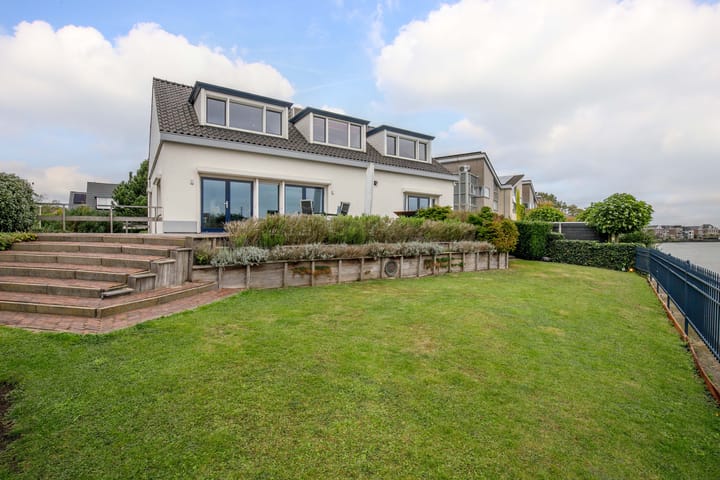 Foto 31 van Uiterwaard 105