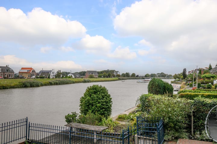 Foto 56 van Uiterwaard 105