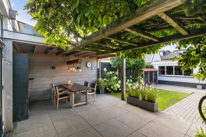 Foto 43 van Meidoornlaan 20