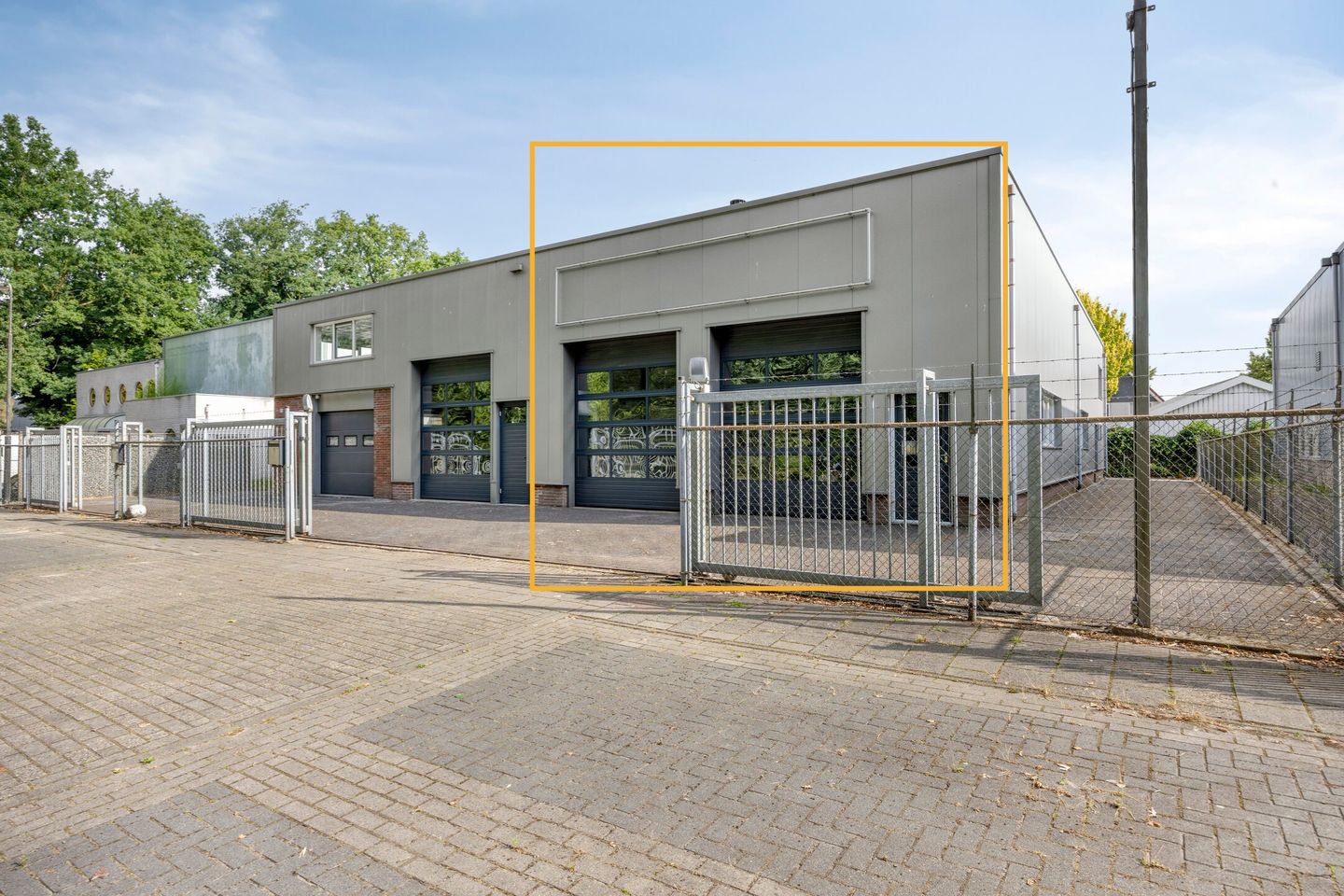 Bekijk foto 1 van Torenlaan 46