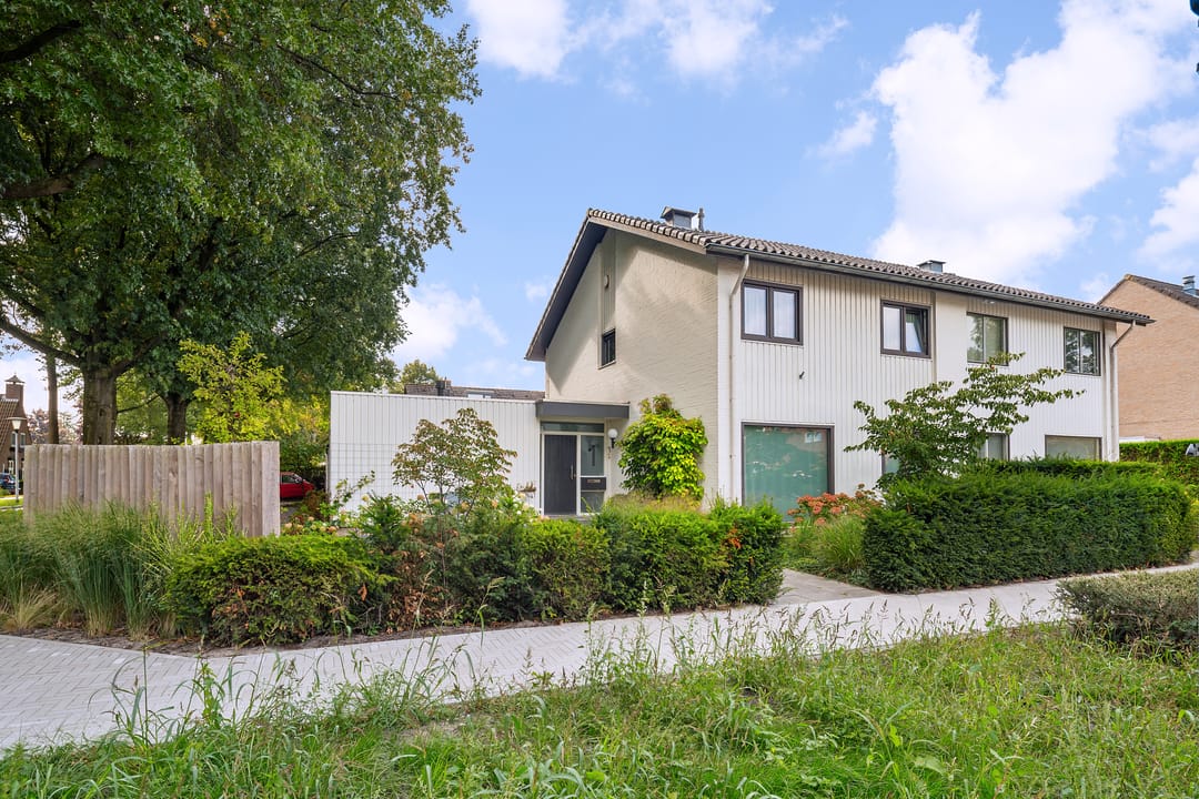 Foto 1 van Einthovenstraat 1