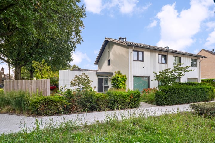 Foto 1 van Einthovenstraat 1