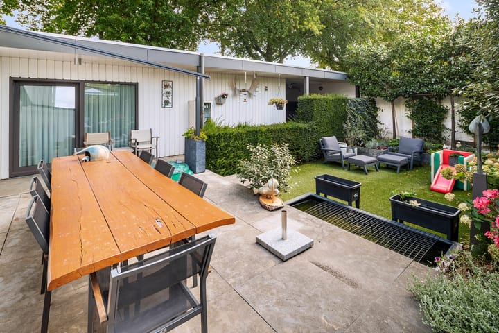 Foto 4 van Einthovenstraat 1