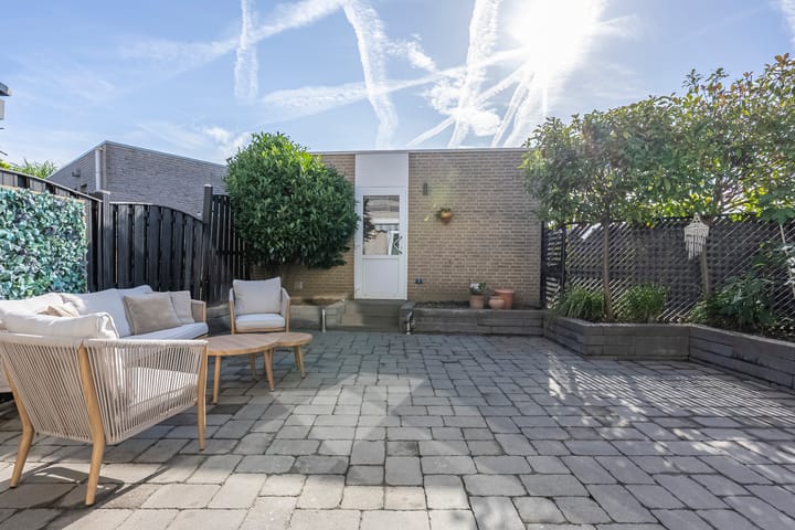 Foto 3 van Dr.Poelsstraat 18