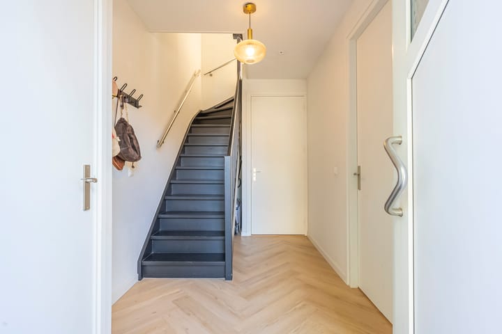 Foto 4 van Dr.Poelsstraat 18