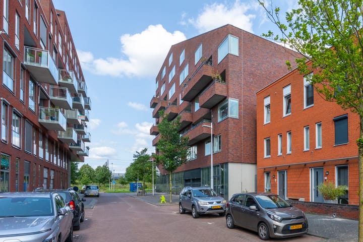 Photo 32 of Pablo Picassostraat 165