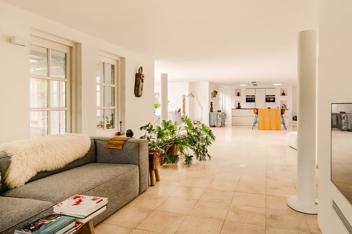 Photo 20 of Vondellaan 71-A