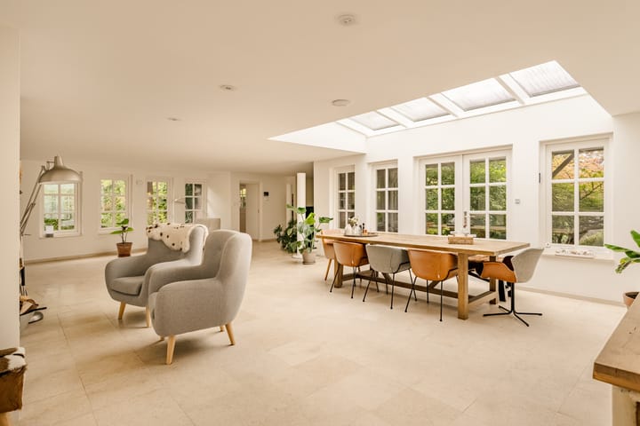 Photo 27 of Vondellaan 71-A