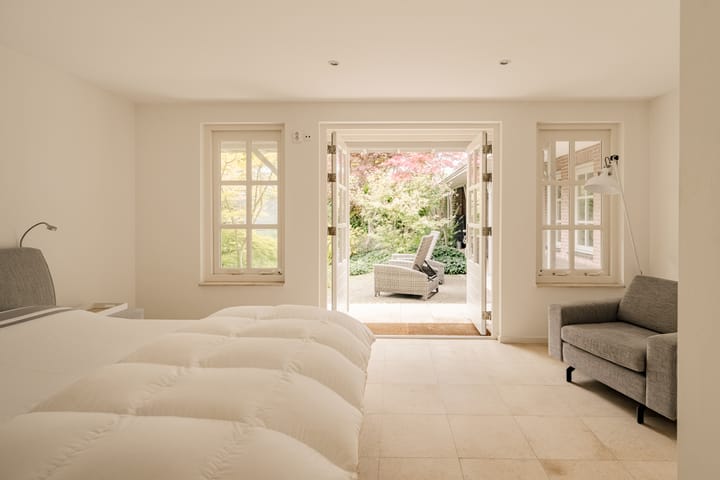 Photo 45 of Vondellaan 71-A