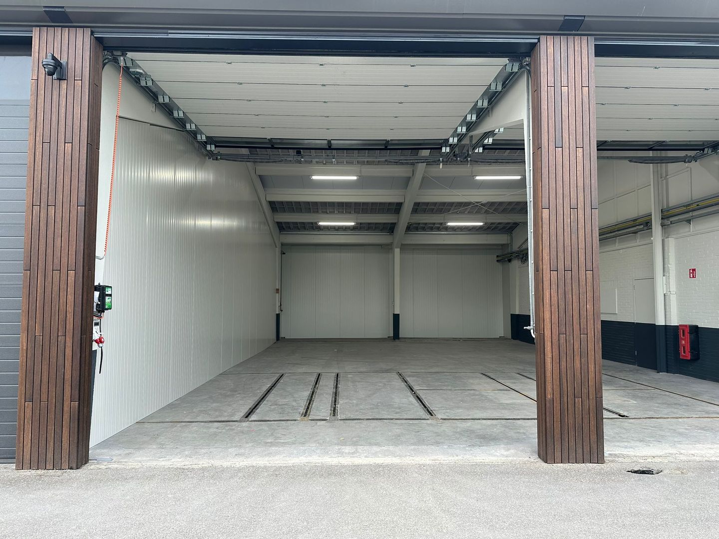 View photo 4 of Industrieweg 27