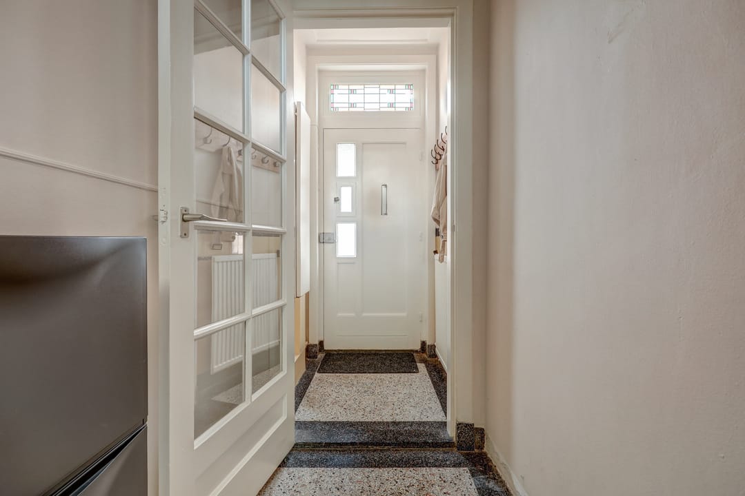 Foto 7 van Van Riebeekstraat 104