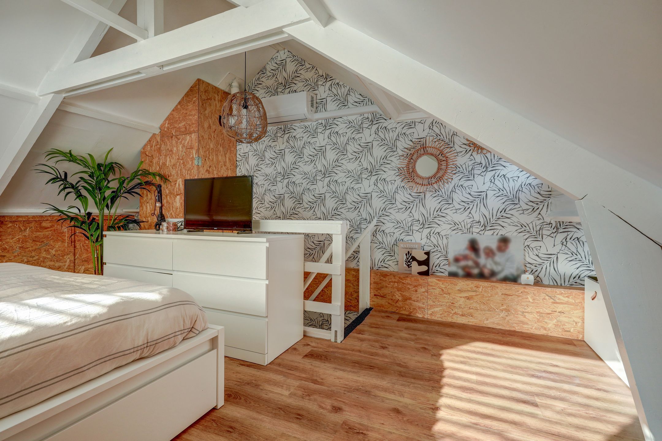 Foto 30 van Van Riebeekstraat 104